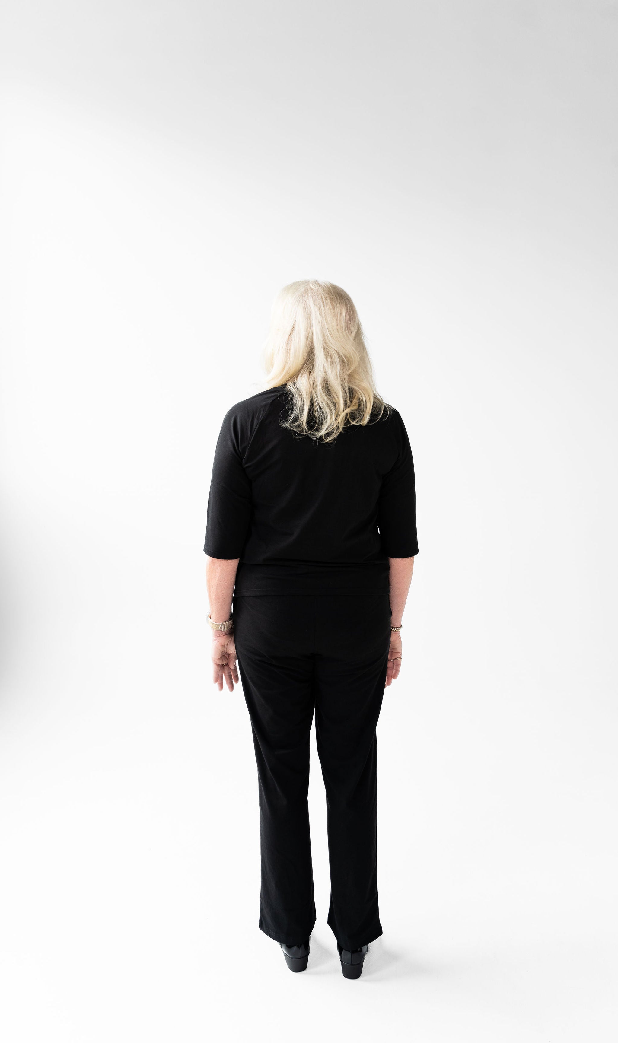 CW Adaptive Crew (Women)