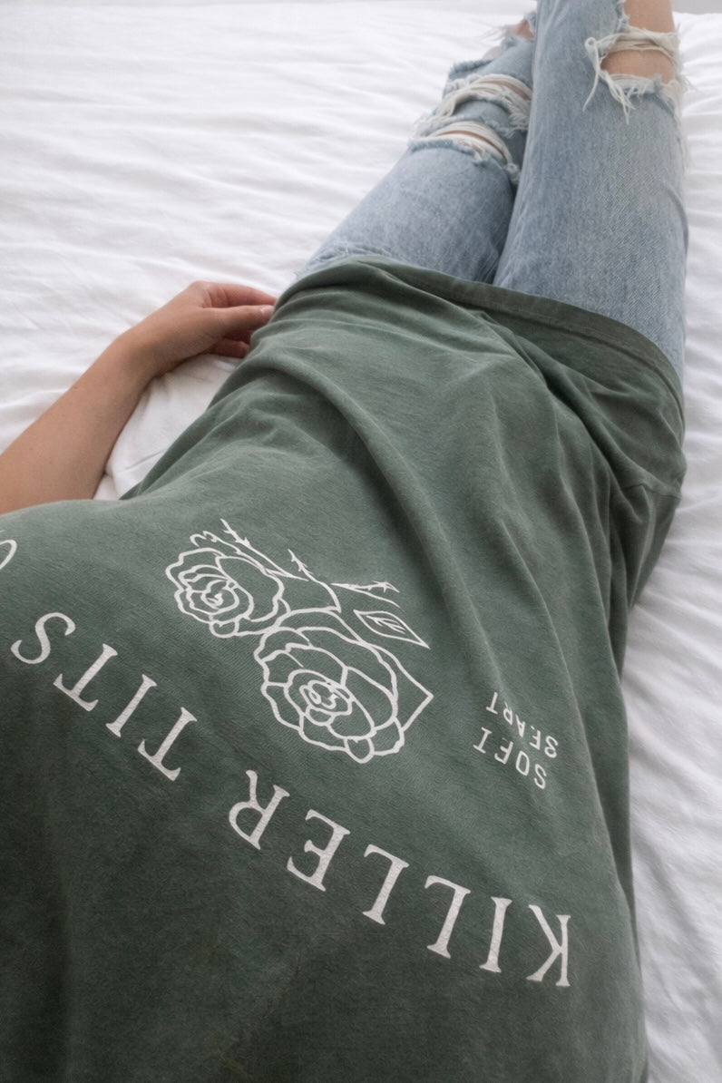 Unshaken Vintage Tee- Army Green