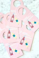 White or Red Holiday Wine Bottle Gift Tag