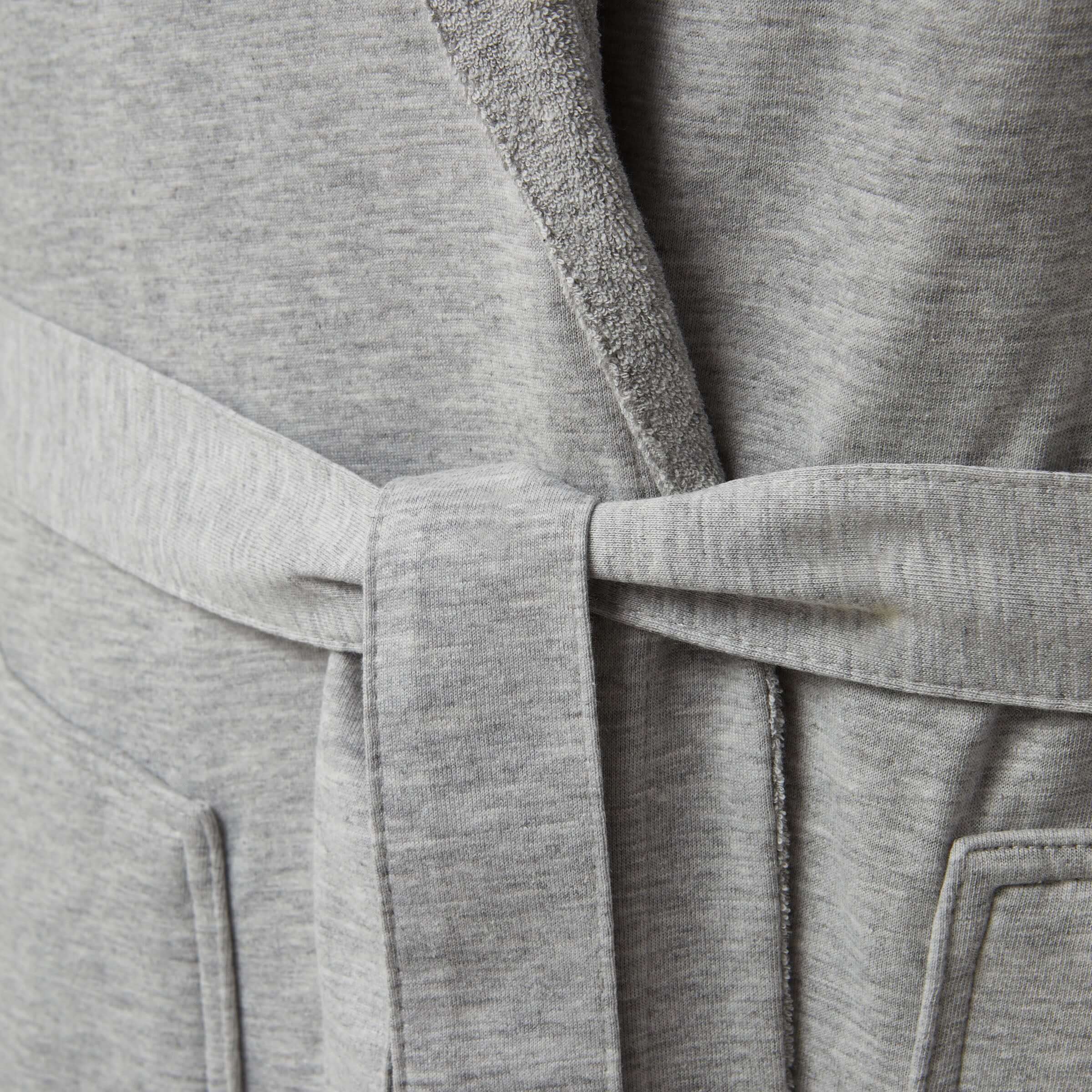 The DudeRobe