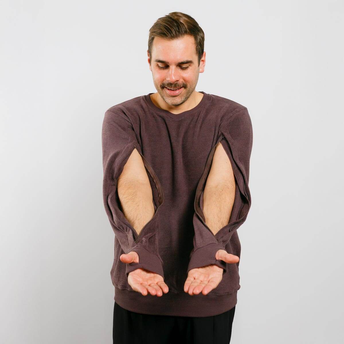 IV Crewneck