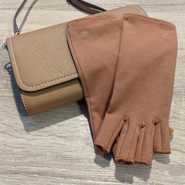 Compression Gloves: Relief From Arthritis - Classic Style
