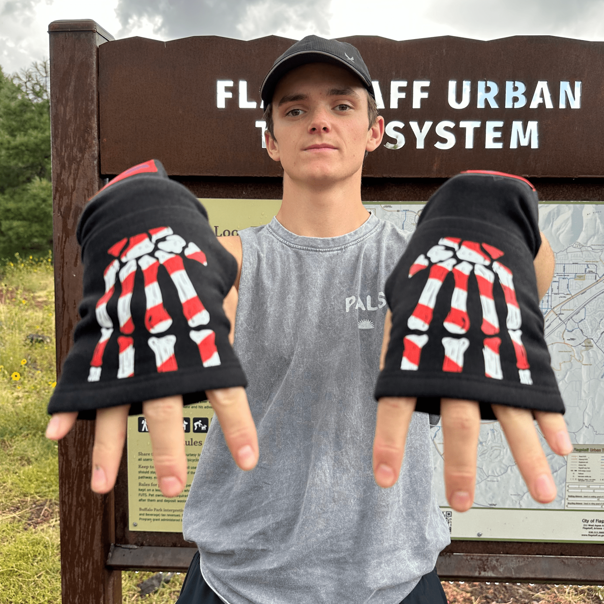 SKELLY-CANE FLIPMITS